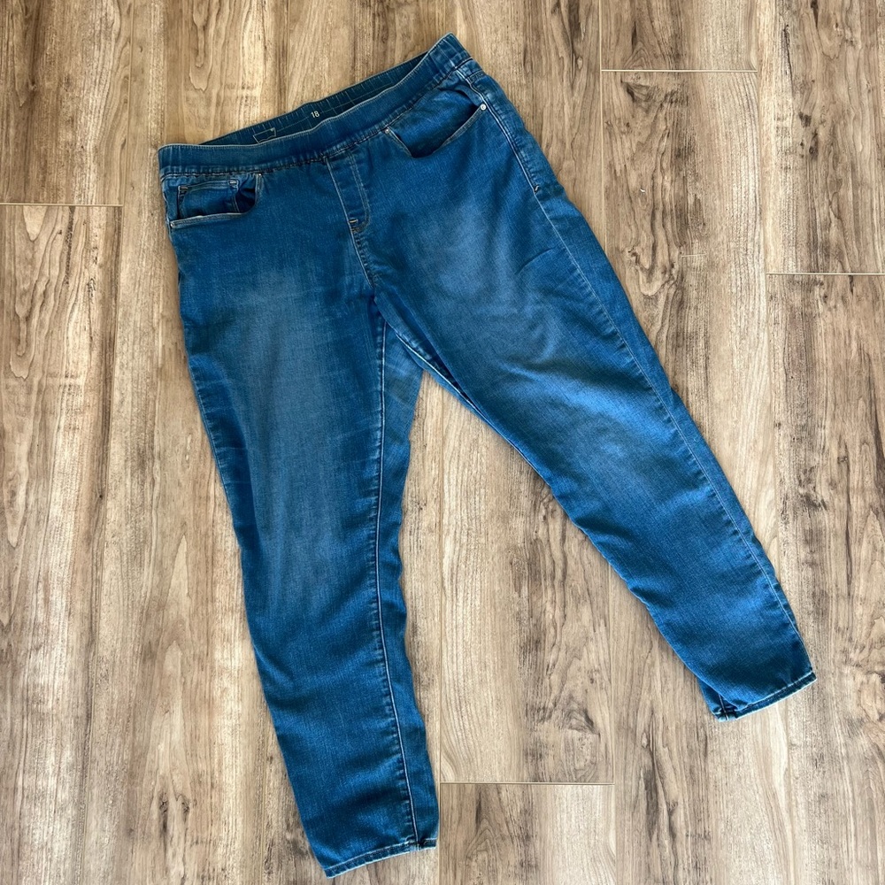 Levi’s woman’s jeggings size 18